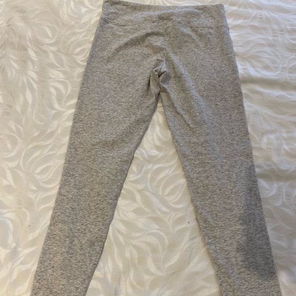 ‼️SOLD‼️TNA leggings with stripe! - Picture 4 of 4